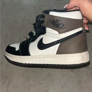 Nike jordan High Top-Mocha